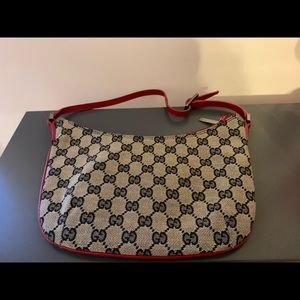 Authentic Gucci Shoulder Bag Pochette